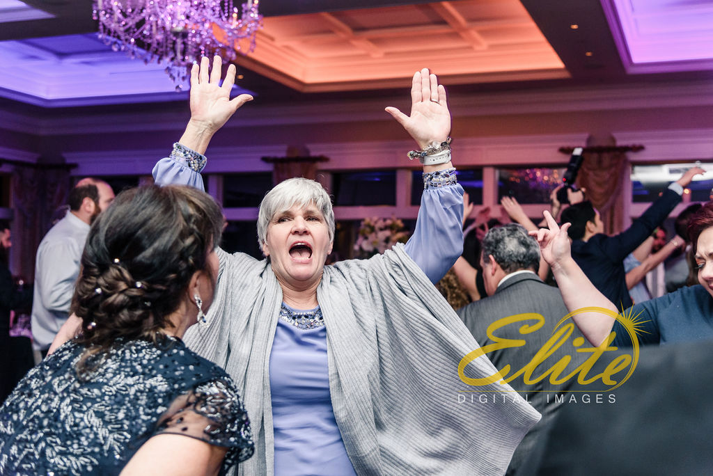 Elite Entertainment_ NJ Wedding_ Elite Digital Images_Clarks Landing_ Bethany and Gregory (16)