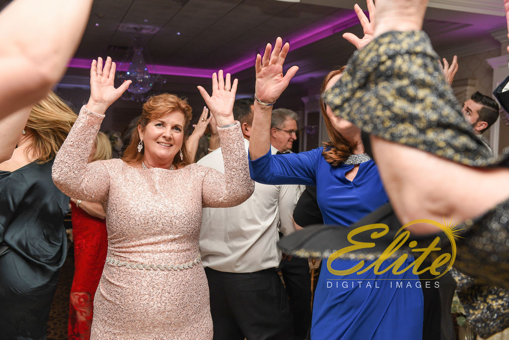Elite Entertainment_ NJ Wedding_ Elite Digital Images_English Manor_Melissa and Tom (9)