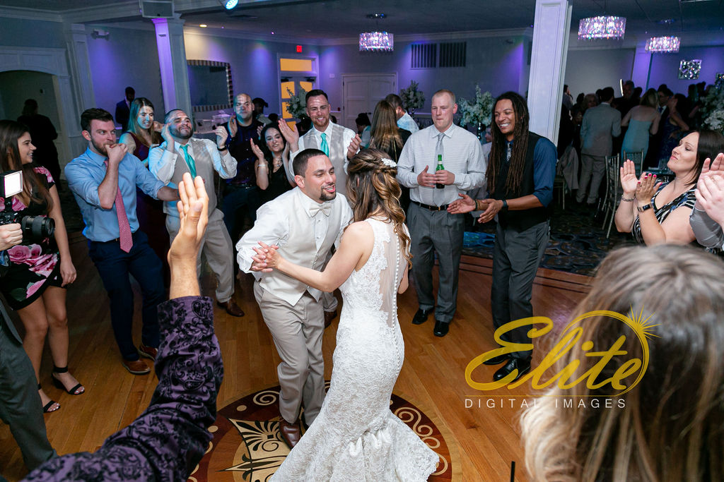 Elite Entertainment_ NJ Wedding_ Elite Digital Images_Crystal Point, Point Pleasant _Dan and Melanie (12)