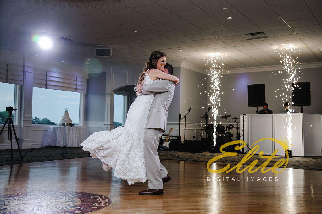 Elite Entertainment_ NJ Wedding_ Elite Digital Images_Crystal Point, Point Pleasant _Dan and Melanie (8)