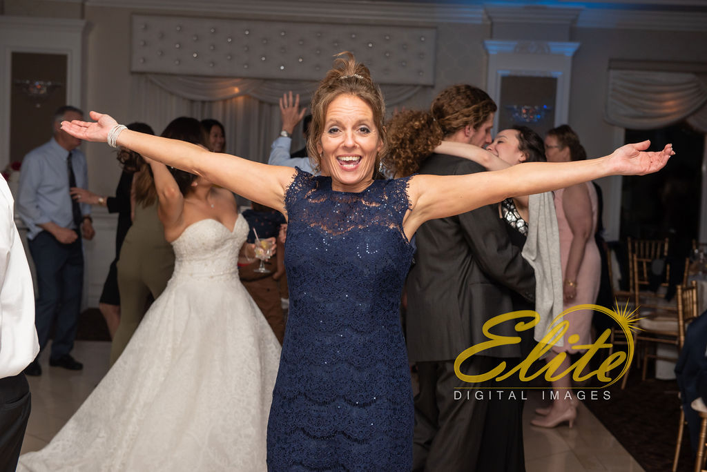 Elite Entertainment_ NJ Wedding_ Elite Digital Images_English Manor_Carlee and Jacob_042819 (11)