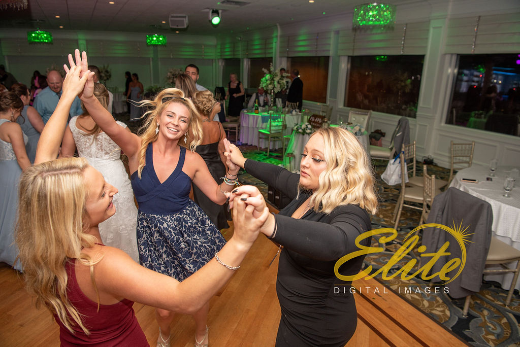 Elite Entertainment_ NJ Wedding_ Elite Digital Images_Crystal Point, Point Pleasant _Alicia and Dillon_09_15_19 (11)