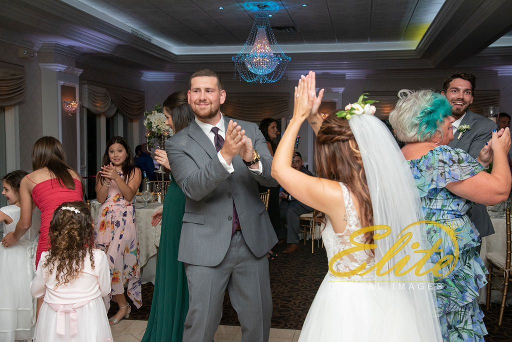 Elite Entertainment_ NJ Wedding_ Elite Digital Images_English Manor_Casey and Patrick_09_06_19 (4)