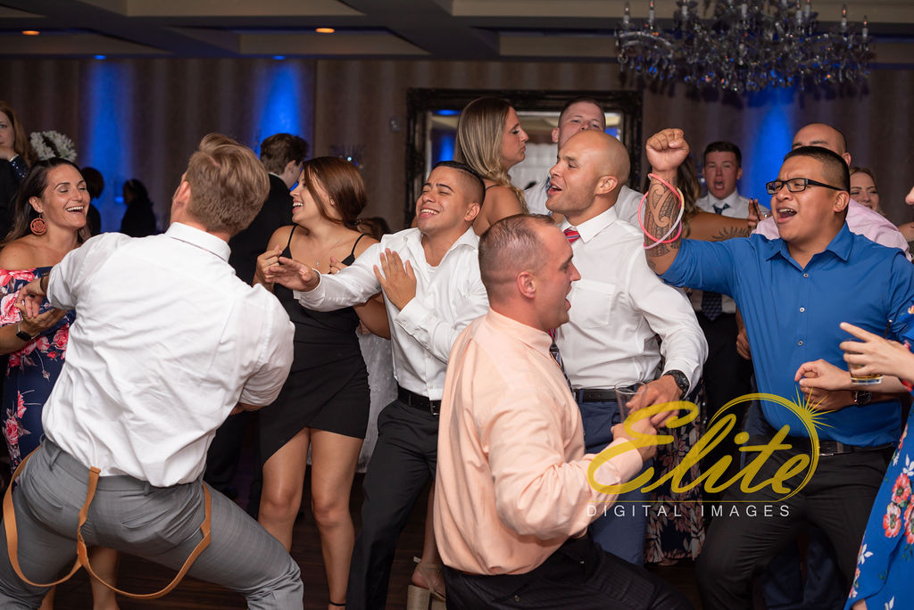 Elite Entertainment_ NJWedding_ EliteDigitalImages_DoubleTree_081019_Cassie and Chris (11)