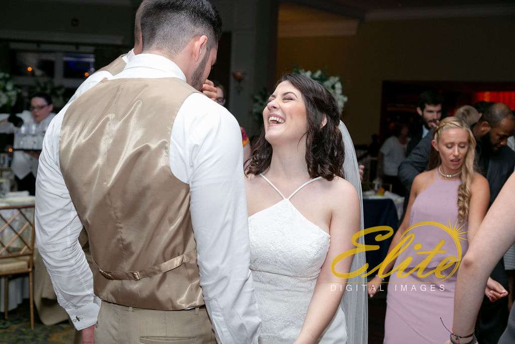 Elite Entertainment_ NJ Wedding_ Elite Digital Images_Clarks Landing_ Lauren and Jake _ 09_01_19 (10)
