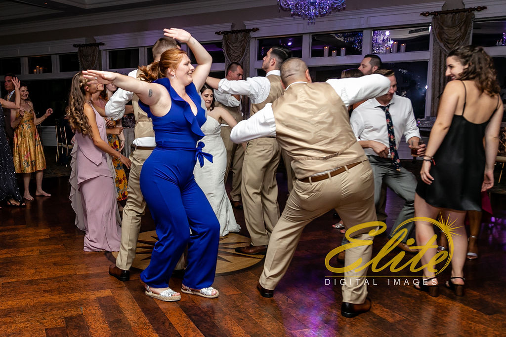 Elite Entertainment_ NJ Wedding_ Elite Digital Images_Clarks Landing_ Lauren and Jake _ 09_01_19 (17)