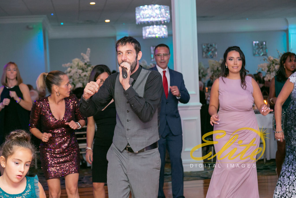 Elite Entertainment_NJ Wedding_Elite Digital Images_Crystal Point, Point Pleasant_GeannineAndMike_10_11_19_dj chris monaco
