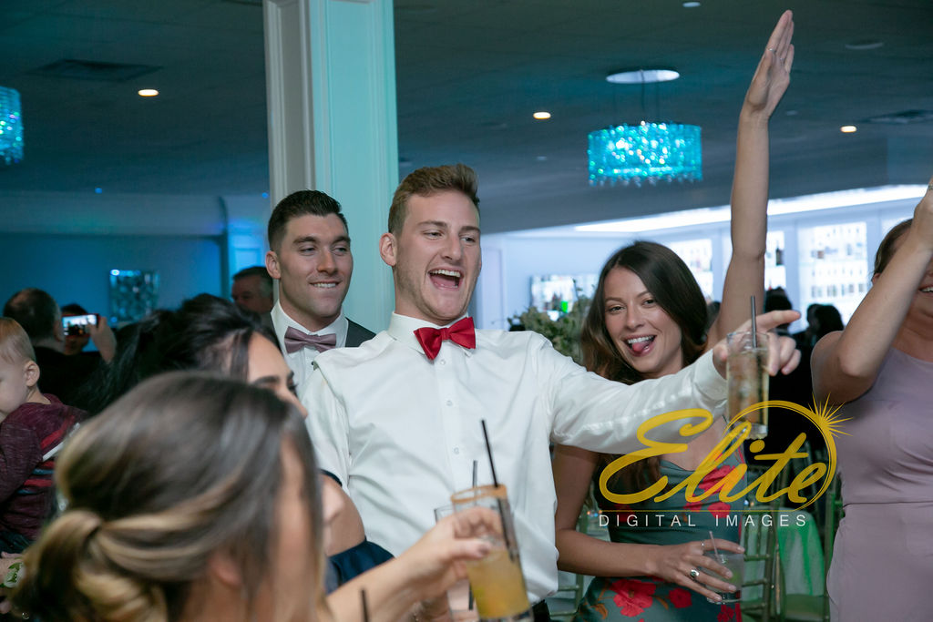 Elite Entertainment_NJ Wedding_Elite Digital Images_Crystal Point, Point Pleasant_GeannineAndMike_10_11_19_party 16