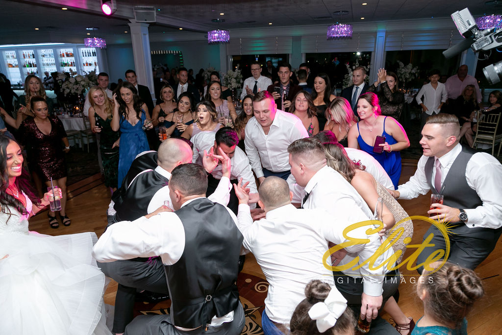 Elite Entertainment_NJ Wedding_Elite Digital Images_Crystal Point, Point Pleasant_GeannineAndMike_10_11_19_party 17