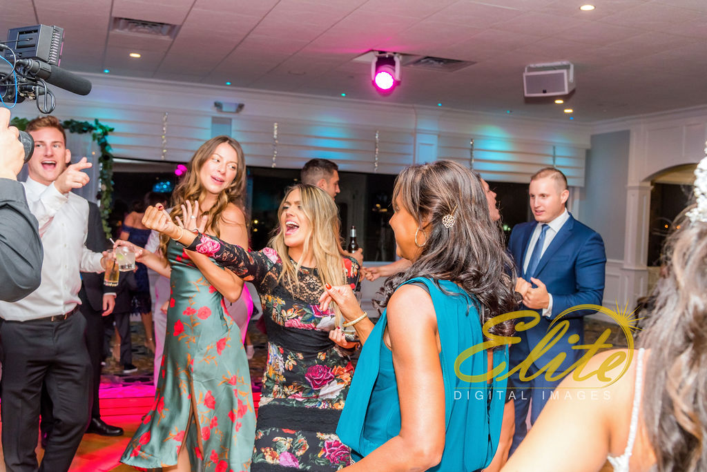 Elite Entertainment_NJ Wedding_Elite Digital Images_Crystal Point, Point Pleasant_GeannineAndMike_10_11_19_party 8