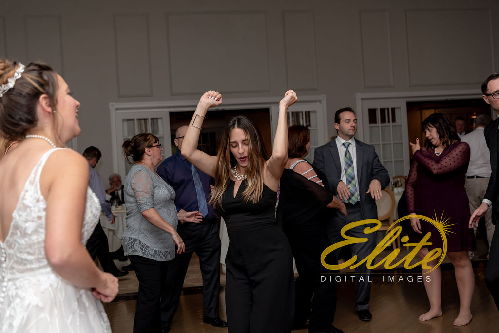 Elite Entertainment_NJ Wedding_Elite Digital Images_Spring Lake Bath & Tennis Club, Spring Lake_RebeccaAndKevin_10_19_19_party11