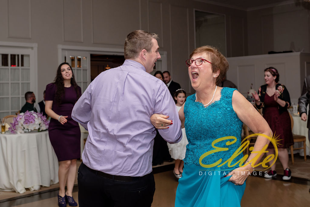 Elite Entertainment_NJ Wedding_Elite Digital Images_Spring Lake Bath & Tennis Club, Spring Lake_RebeccaAndKevin_10_19_19_party3